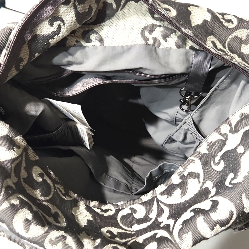 Petunia Pickle Bottom Backpack Diaper Bag Gray & Cream - Picture 9 of 10